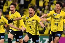 jbo竞博 -包含足总杯转会期再迎强敌，日本国家队单刀错失，主帅态度：引发热议，阵容厚度经受考验的词条